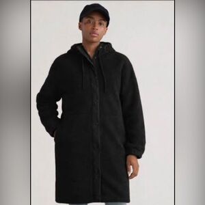 NWT Quince Women's Long Hooded Sherpa Jacket, XS Black